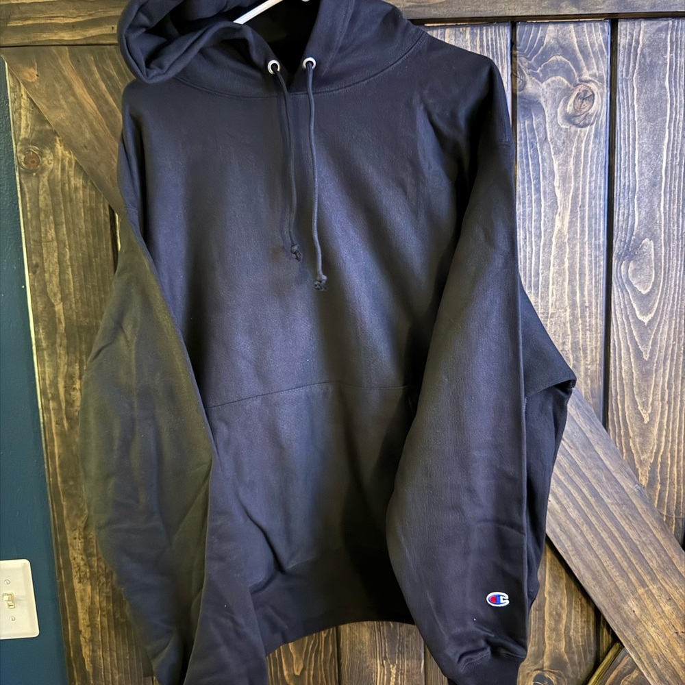 Champion All Black Hoodie for Men XL - Picture 3 of 5